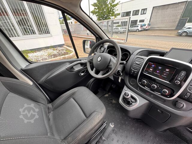 Transporter work platform Renault Trafic Hubarbeitsbühne Klubb KL 21B