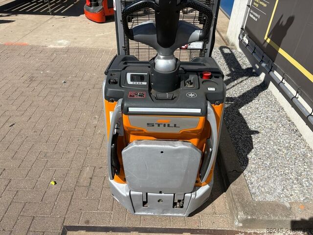 VS-22866 Electric DUO stacker Still EXD SF20 STILL EXD SF20