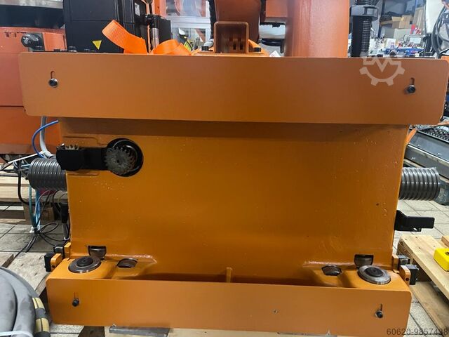 Industrial robot KUKA KR60 Jet Robot-w mit 24 m Achse