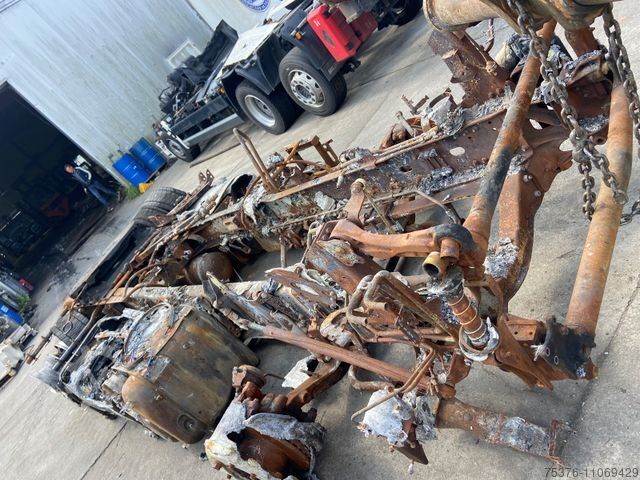 Standard SZM MAN TGX 18.510 Brandschaden