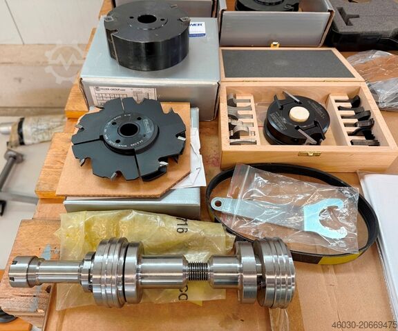 Tischfräse / Schwenkspindelfräse Felder F 700 Z