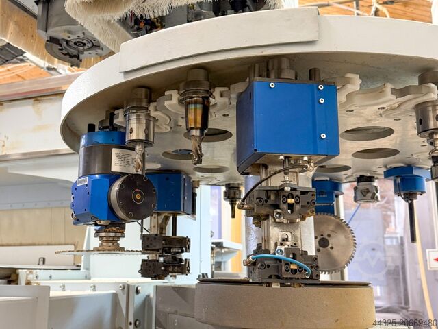 Bearbeitungszentrum mit Kantenverleimung HOMAG BMG 311 VENTURE 320 L