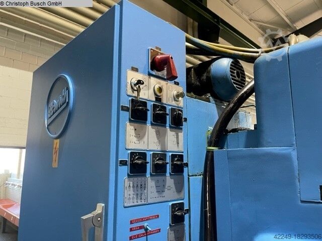 Abwälzfräs- und Stoßmaschine -kombiniert HURTH WF10