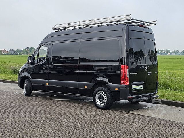 High-roof van MERCEDES-BENZ SPRINTER 314 L2H2 Mbux Euro6 AC!