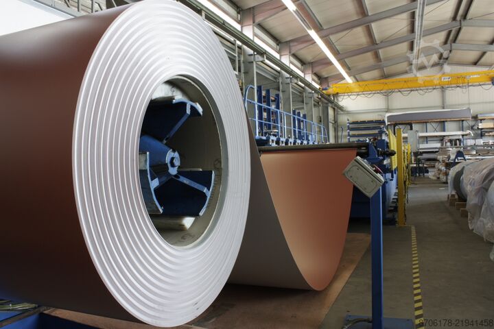Roll forming machine: corrugated and tile profile sheets Werkzeugbau Keller und Co. GmbH 