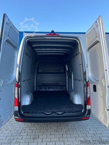 High top van MERCEDES-BENZ Sprinter 315 9G-TR HOCH+LANG KLIMA 3-SITZ KAMERA