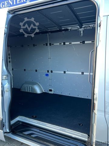 High top van MERCEDES-BENZ Sprinter 315 9G-TR HOCH+LANG KLIMA 3-SITZ KAMERA