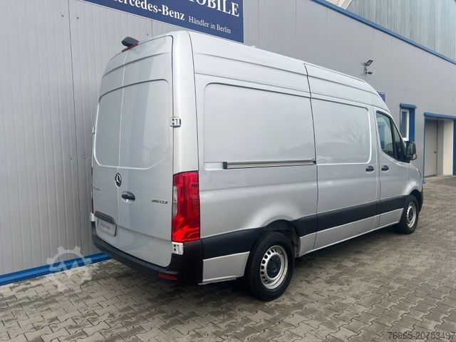 High top van MERCEDES-BENZ Sprinter 315 9G-TR HOCH+LANG KLIMA 3-SITZ KAMERA