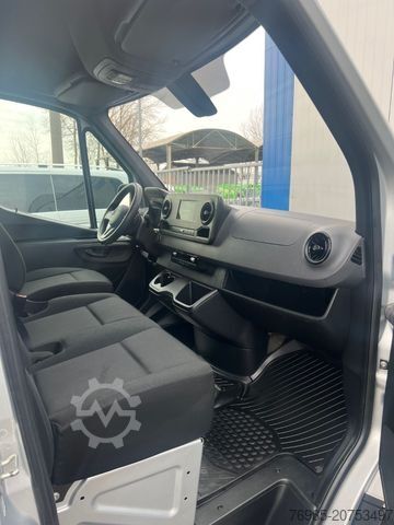 High top van MERCEDES-BENZ Sprinter 315 9G-TR HOCH+LANG KLIMA 3-SITZ KAMERA