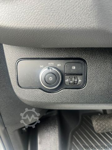 High top van MERCEDES-BENZ Sprinter 315 9G-TR HOCH+LANG KLIMA 3-SITZ KAMERA