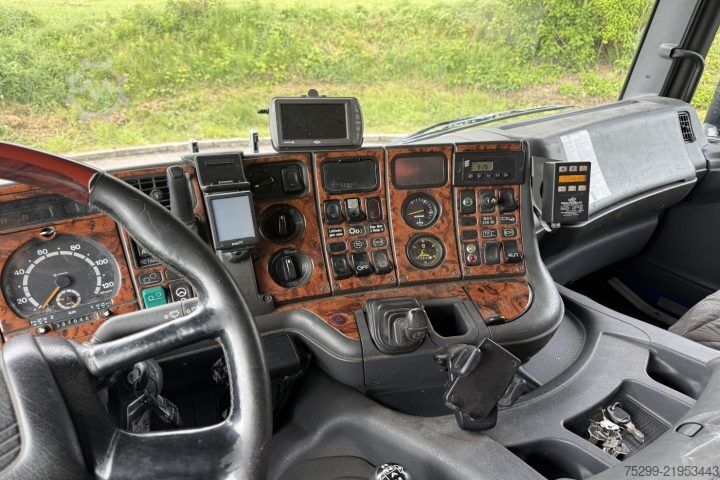 Truck mounted crane Scania P124GB 6x2*4 PK 27000D / Swiss-Vehicle