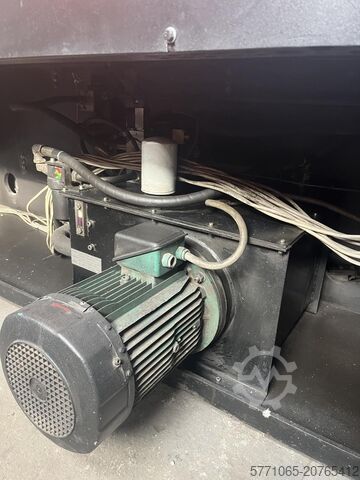 Abkantpresse Amada ITS10030