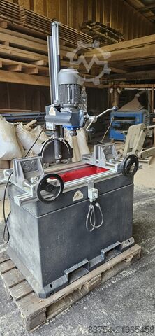 Rundungsschneidmaschine Neuhauser Fürlinger 