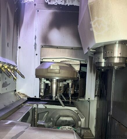 Bearbeitungszentrum - Vertikal (APC) CHIRON DZ 08 W P+