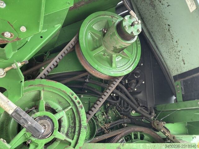 2017 John Deere T560i Combine Harvester John Deere T560i