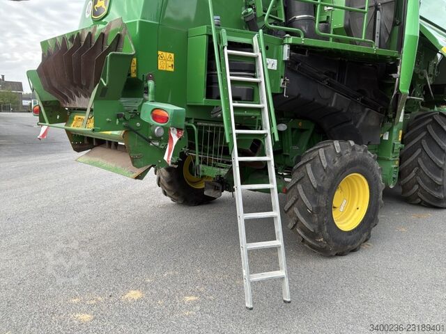 2017 John Deere T560i Combine Harvester John Deere T560i