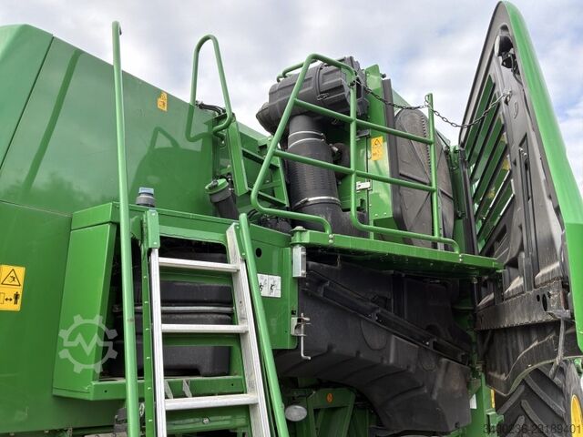 2017 John Deere T560i Combine Harvester John Deere T560i