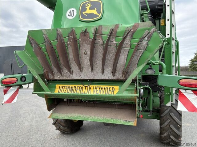 2017 John Deere T560i Combine Harvester John Deere T560i