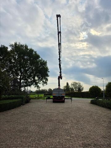 MAN TGA 41.430 8x4 KRAN 44tm/WINGER FERNBEDIENUNG/MANUELL/BLATTFEDER! DK1330 MAN TGA 41.430 8x4 KRAAN 44tm/LIER AFSTANDSBEDIENIN...