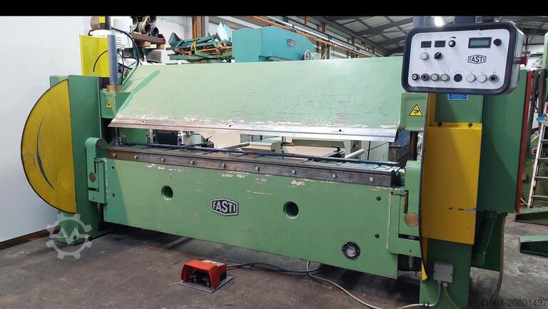 Universal-Schwenkbiegemaschine FASTI 212-25-6