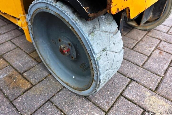 Scherenhebebühne Haulotte Compact 10N Electric, 10m Working Height, 230kg Ca
