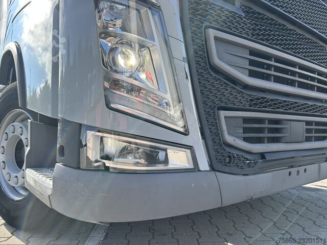 Volvo FH 460 Globetrotter / 759 dkm / Tacho V2 / Night AC / 2 Tanks / APK TUV 02-27 Volvo FH 460 Globetrotter / 759 dkm / Tacho V2 / Nigh...