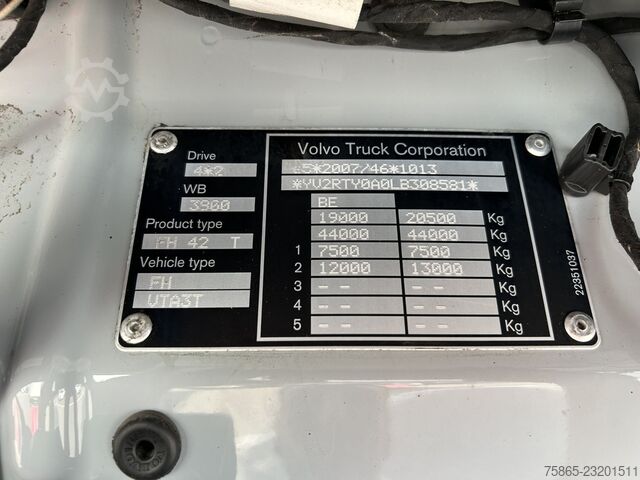 Volvo FH 460 Globetrotter / 759 dkm / Tacho V2 / Night AC / 2 Tanks / APK TUV 02-27 Volvo FH 460 Globetrotter / 759 dkm / Tacho V2 / Nigh...