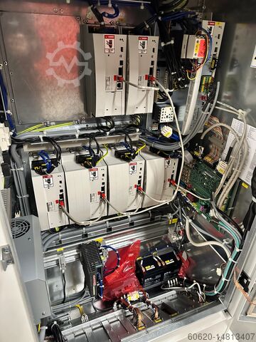 Industrieroboter KUKA VKR210 R2700 (2) KRC2 ED05