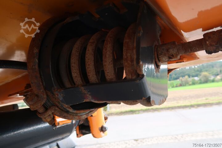 Dreiseitenkipper LKW MAN TGA 26.480 6x4 BB