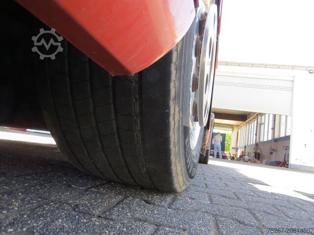 Standard SZM Daf XF 530 FT SZM Super Space Cub ACC