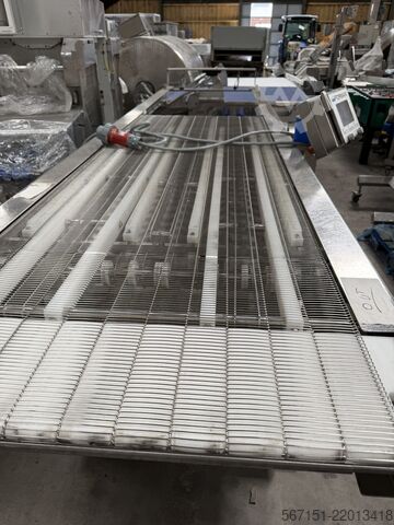 Meat processing machine Formax Shuttle conveyor