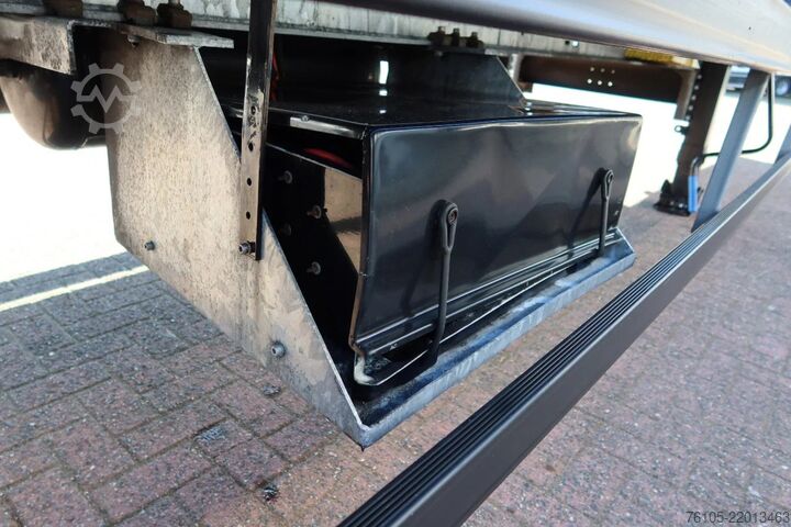 Box body Groenewegen Enkel as, Stuuras, City trailer geisoleerd