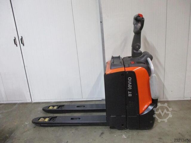 2019 TOYOTA LPE200 - 1993 TOYOTA LPE200