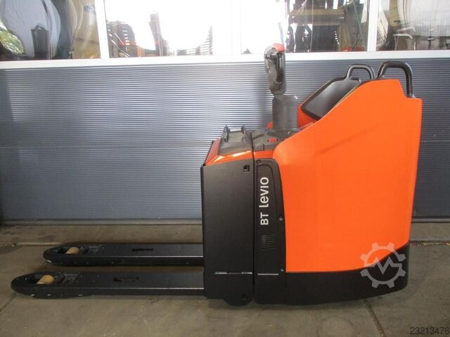 2020 TOYOTA LPE200 - 2452 TOYOTA LPE200