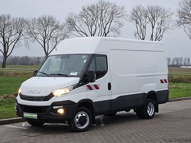 Hochdachkombi IVECO DAILY 35C18 3.0L L2H2 Automaat!