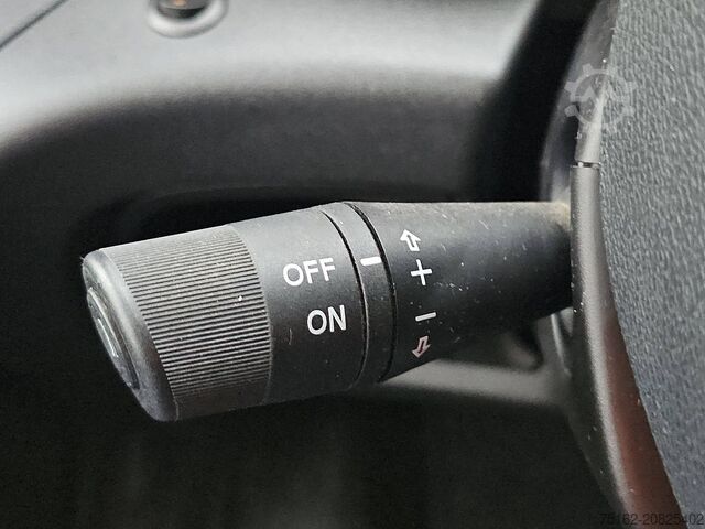 Hochdachkombi IVECO DAILY 35C18 3.0L L2H2 Automaat!