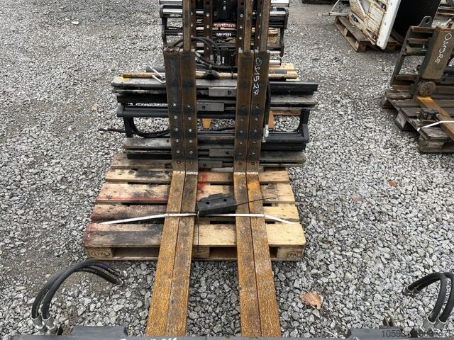 Multi-pallet handler 2/1 profile type Kaup 2T429