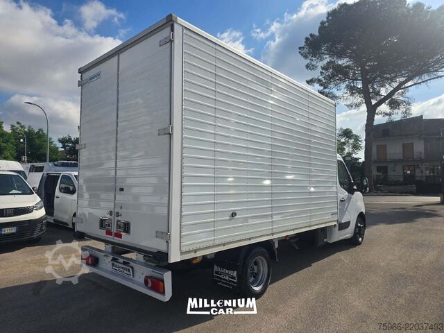 Panel van Renault RENAULT MASTER 2020 BOX 4,30 EURO 6