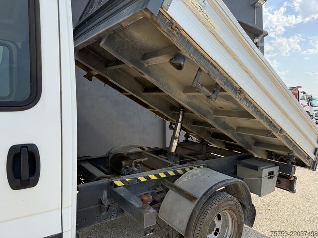 Three-way tipper van Iveco Daily 35C14 DOKA Kipper Euro6b ABS