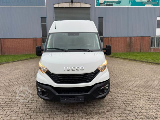 Kastenwagen hoch IVECO Daily 50C18 Kastenwagen *Navi*Ahk**