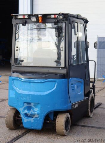 Elektrisch – 4 Räder Doosan B25X-7