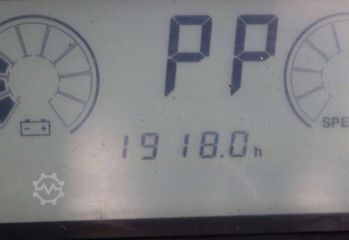 Elektrisch – 4 Räder Doosan B25X-7