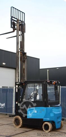 Elektrisch – 4 Räder Doosan B25X-7