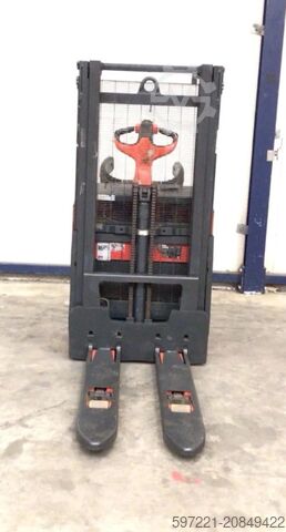 Palettenstapler Linde L14AP