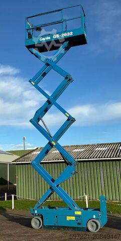 Scherenhebebühne Genie GS2632