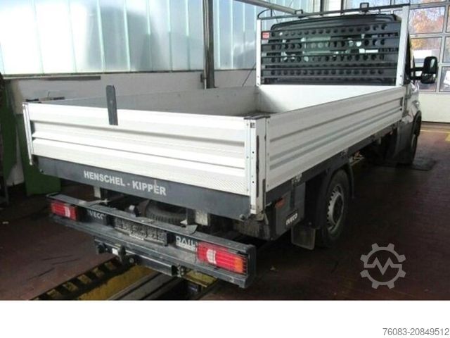 Transporter mit Kipper IVECO Daily 35-180 Hi-Matik 3 Seiten Kipper Klima AHK