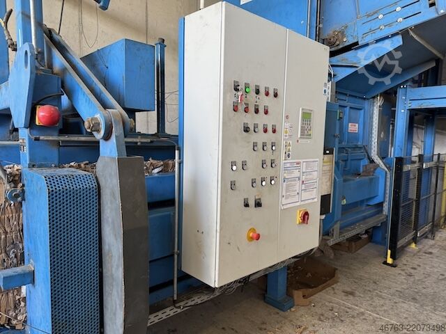 Paper baler Höma PB4000