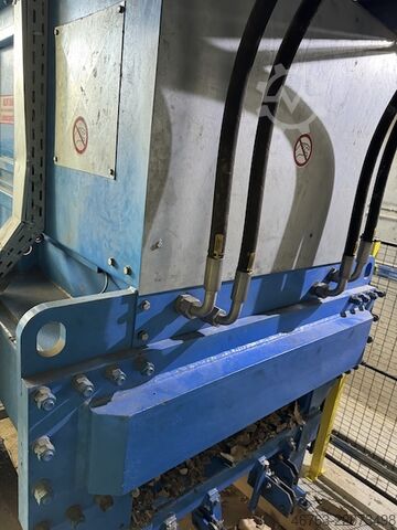 Paper baler Höma PB4000