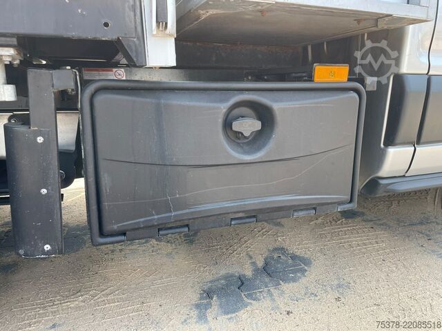 Transporter mit Doppelkabine Ford Transit Kipper aus 1.Hand+Klima+AHK+EU5