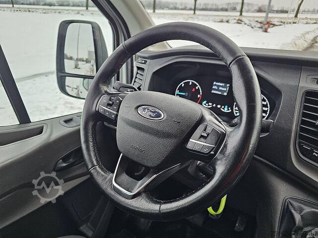 High-roof van FORD TRANSIT 2.0 L2H2 Dubbel Cabine!